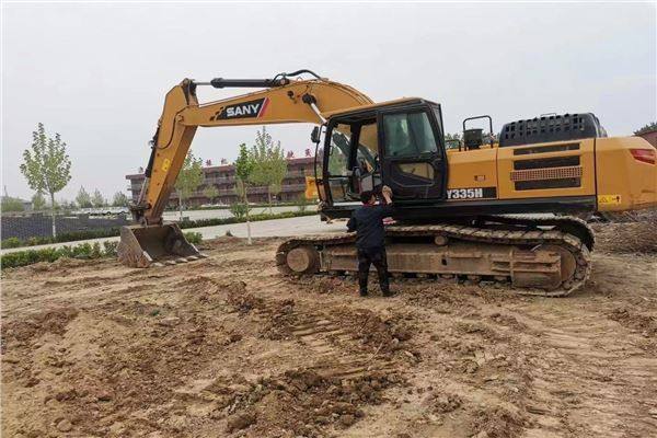 新安县挖掘机学校